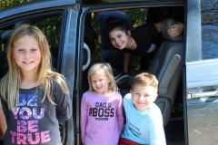 Kinley, Ruby, Hallie (in car) and Jonny